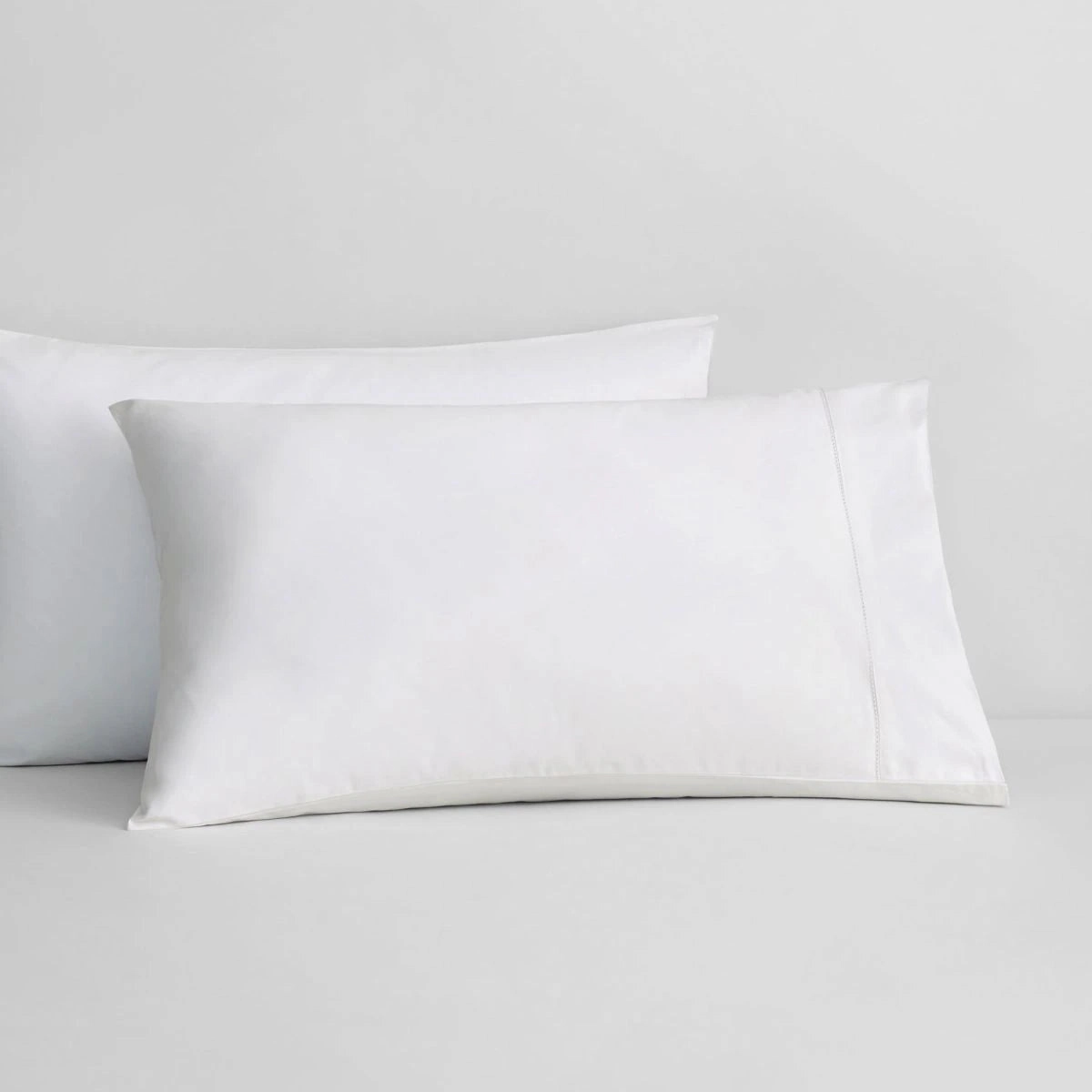1000TC Hotel Weight Luxury Cotton Sateen Sheet Set SNOW by Sheridan