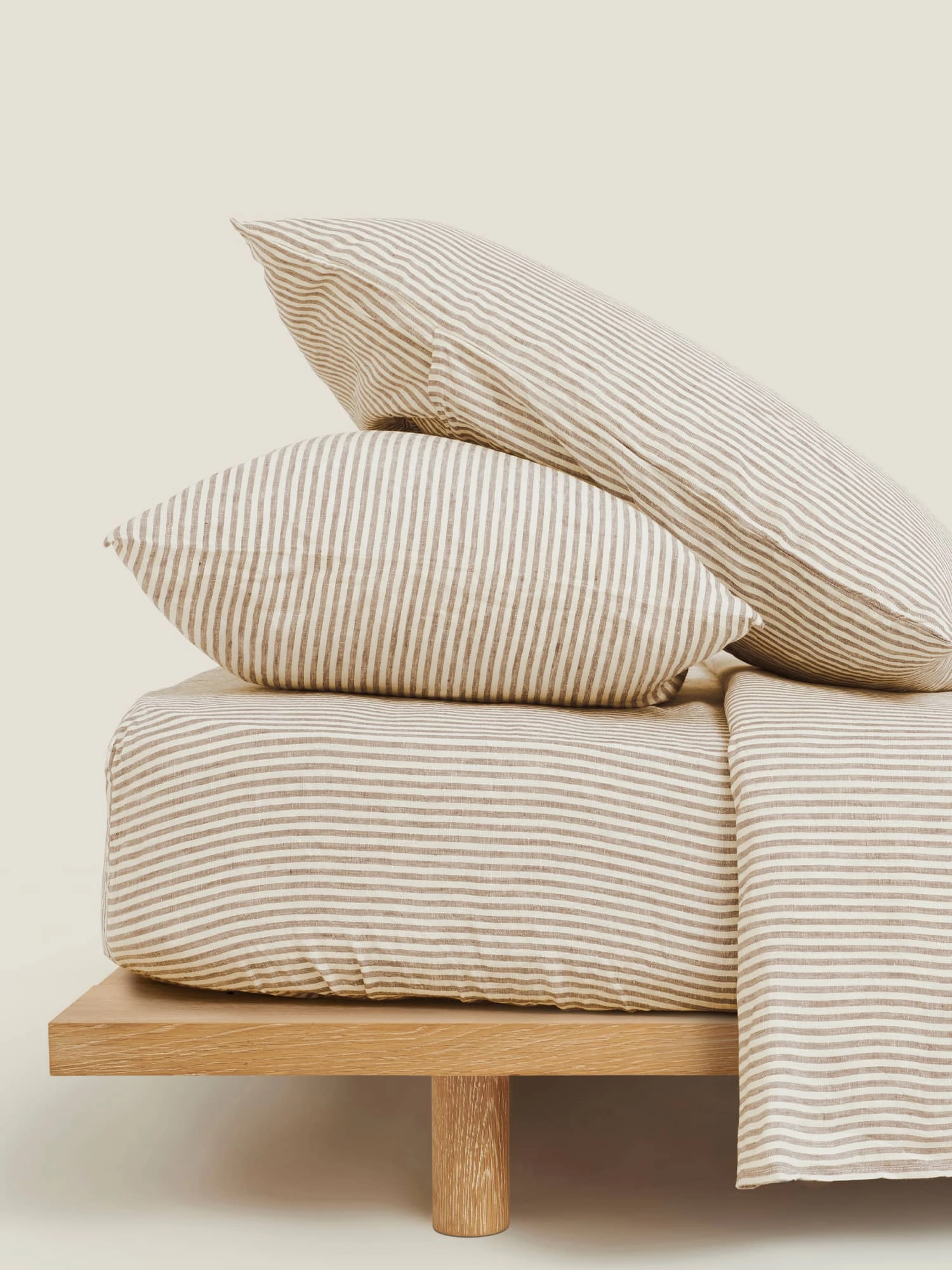 100% Linen Fitted Sheet in Olive Stripes