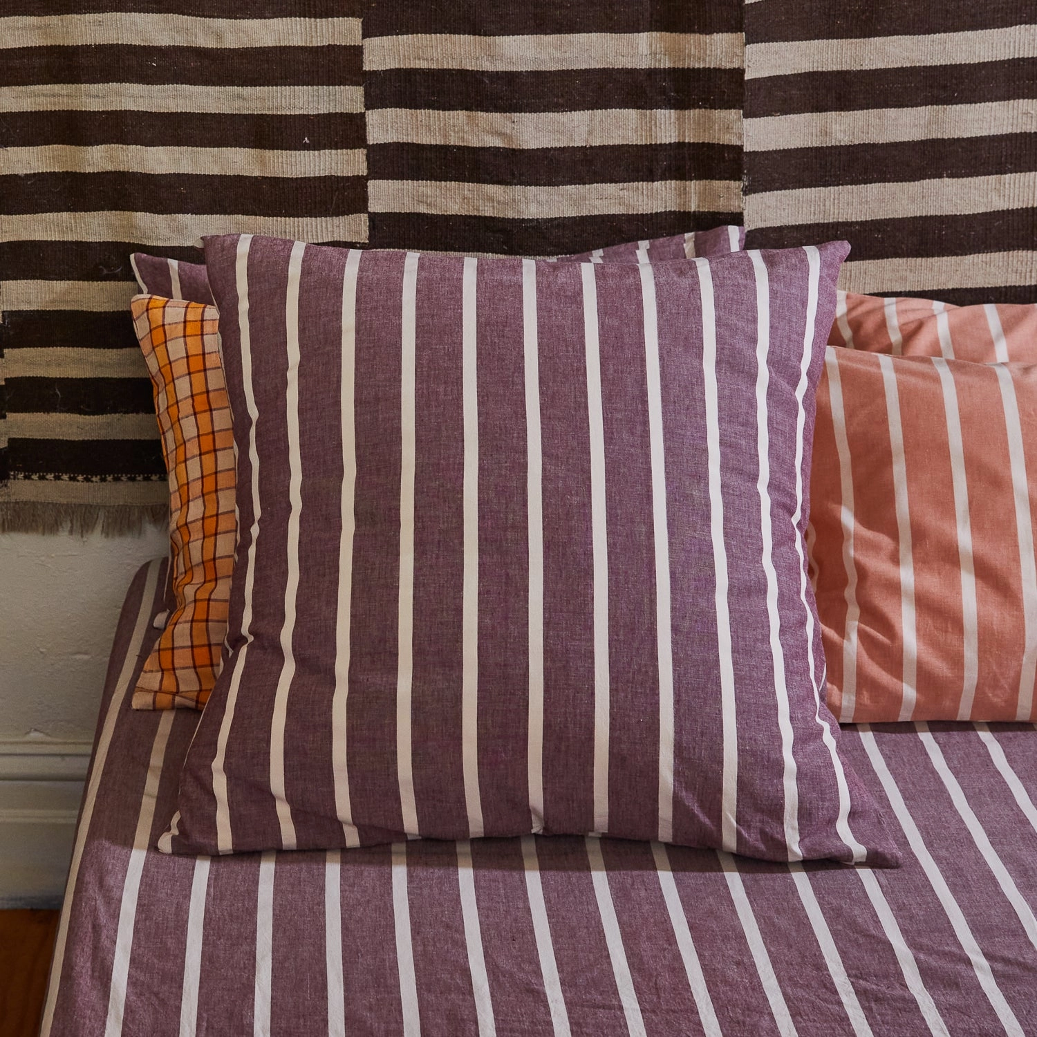 Abrielle Cotton Euro Pillowcase Set - Mahogany
