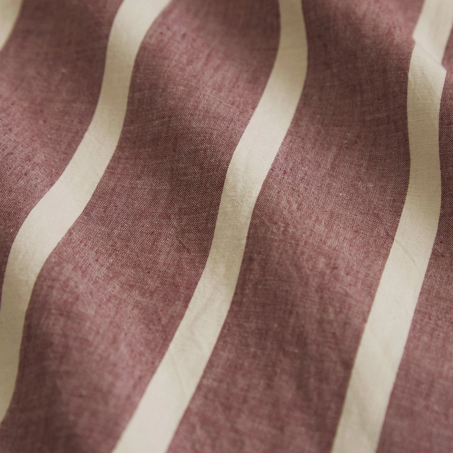 Abrielle Cotton Euro Pillowcase Set - Mahogany
