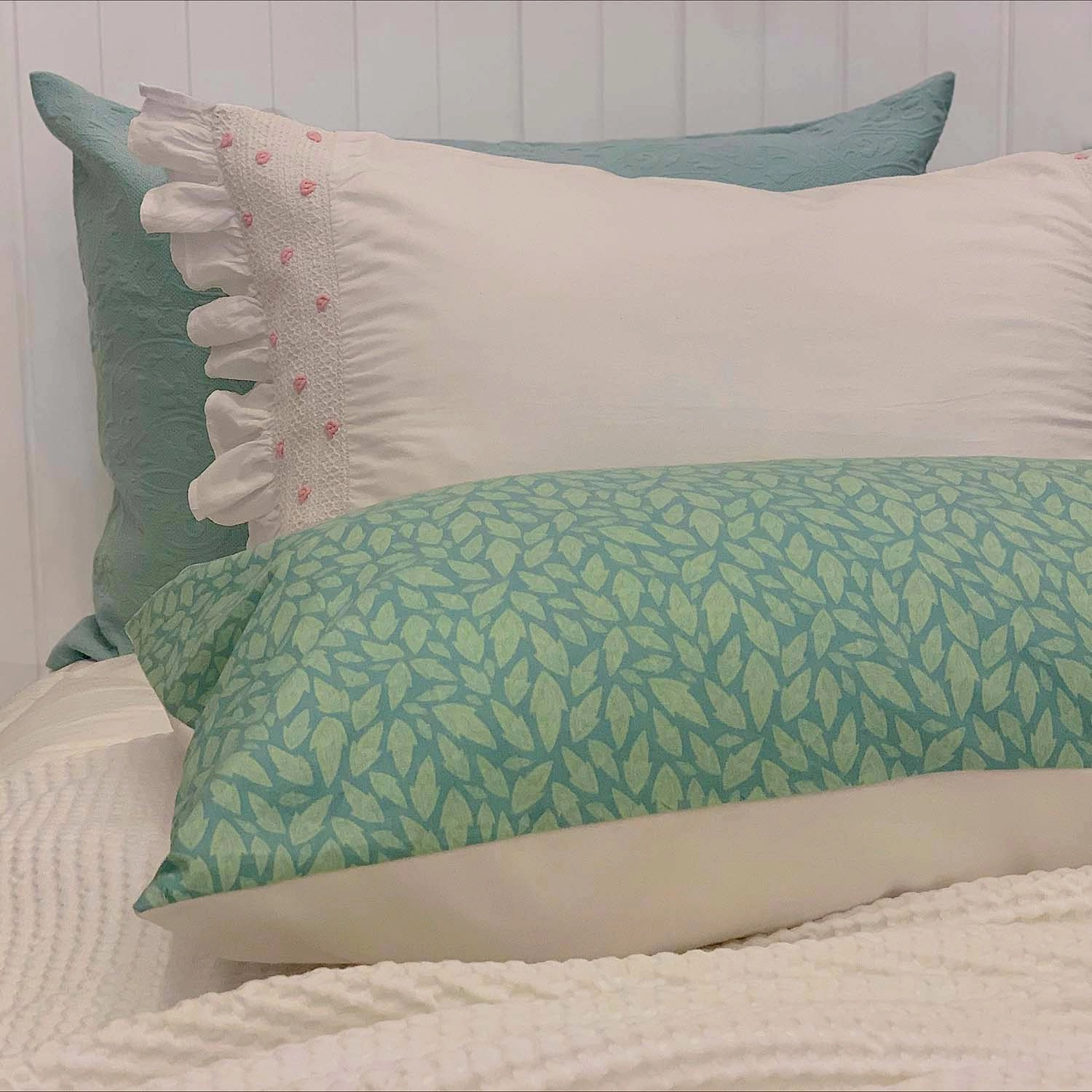 ACTIL RE-Loved Pillowcase Hollybush