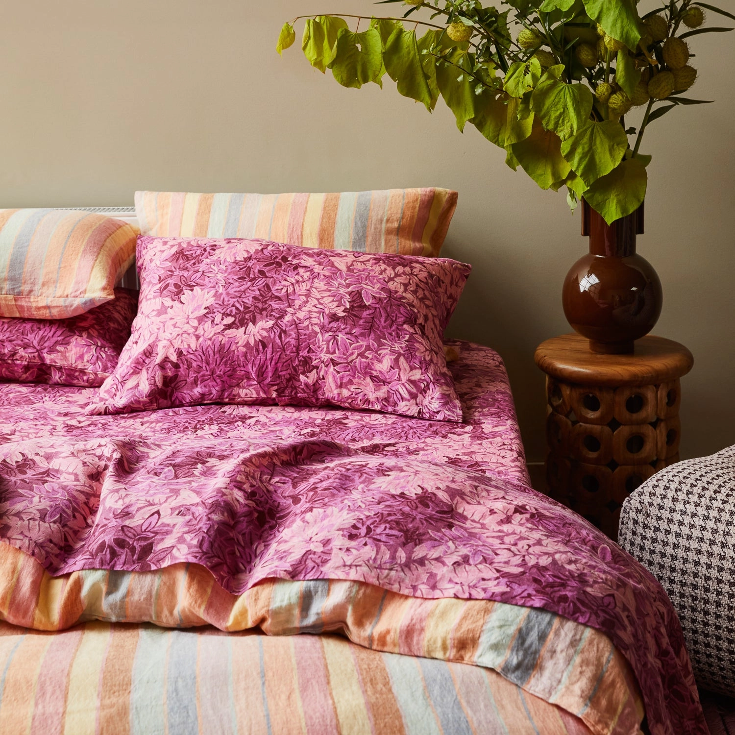 Alka Linen Pillowcase Set - Plumberry