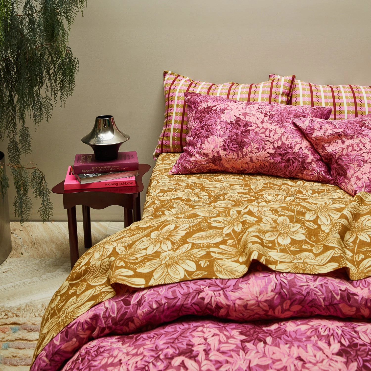 Alka Linen Pillowcase Set - Plumberry