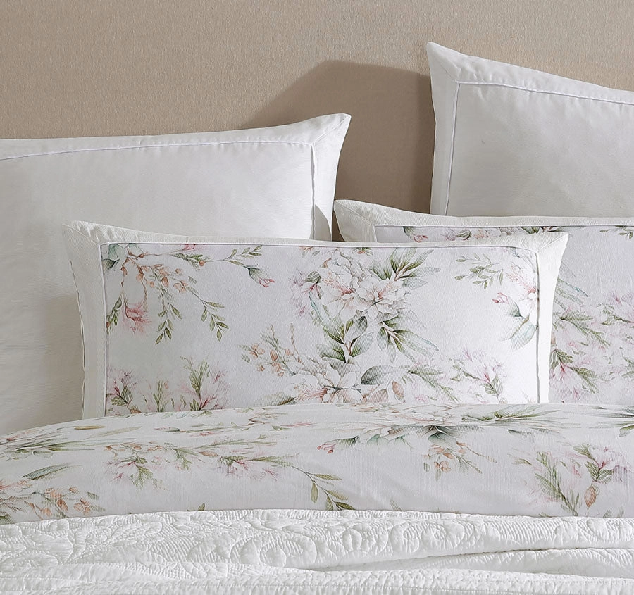 Amandaline European Pillowcase Ivory