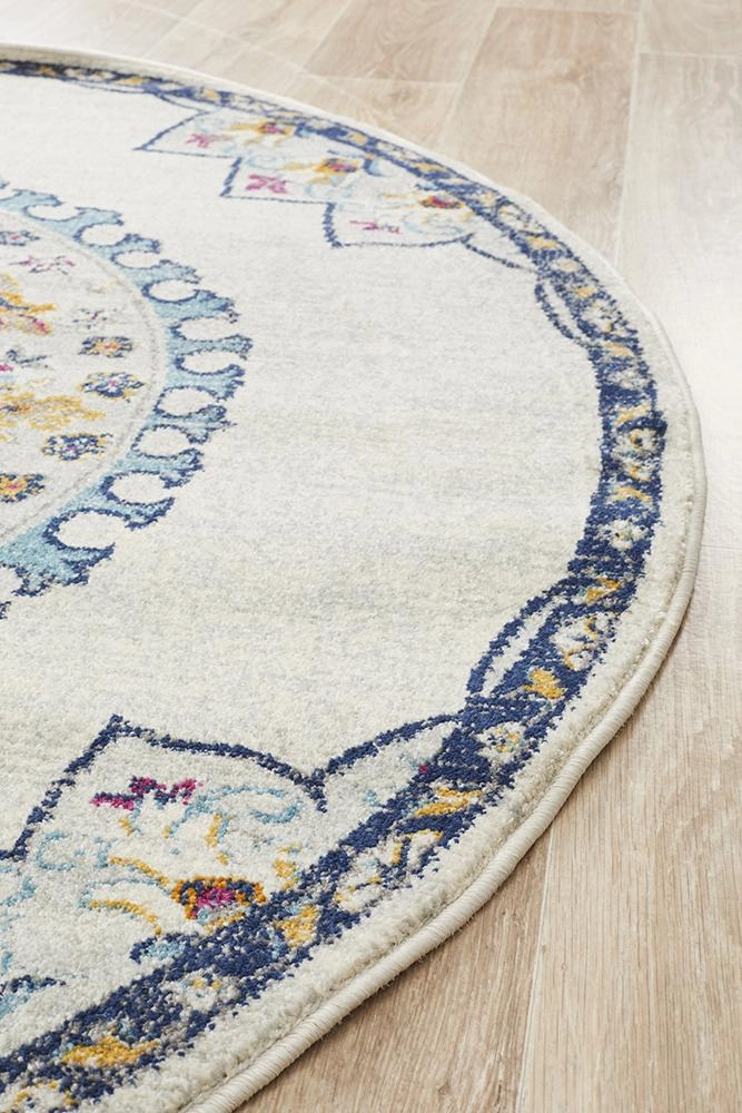 Babylon 202 Round Rug (White) by Rug Culture