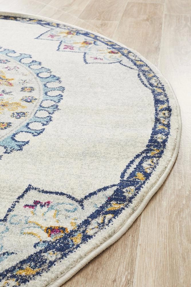 Babylon 202 Round Rug (White) by Rug Culture