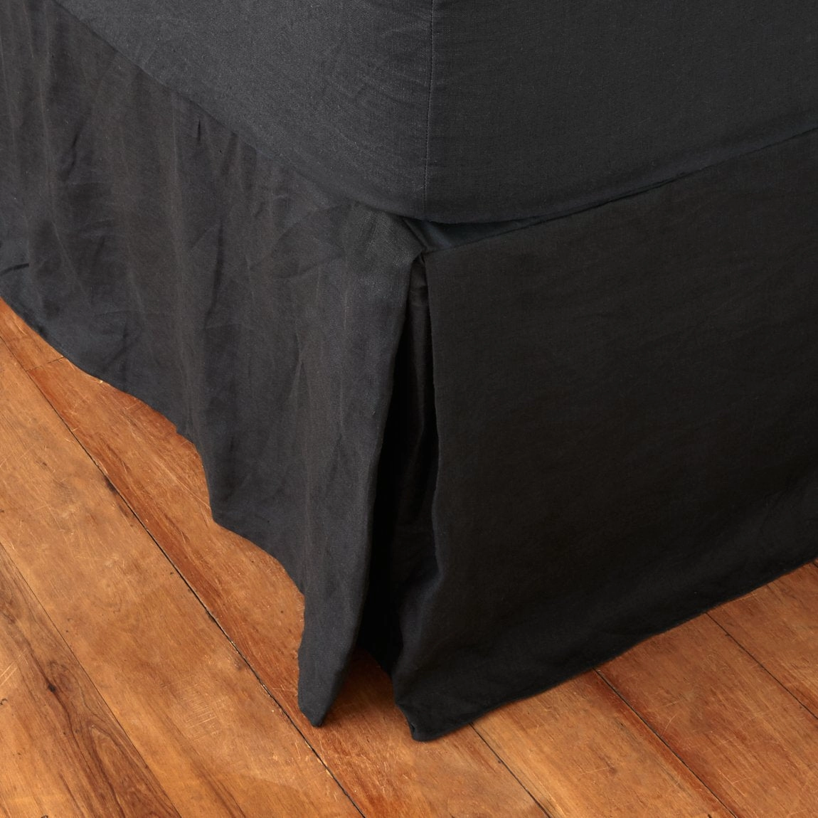 Black Linen Valance