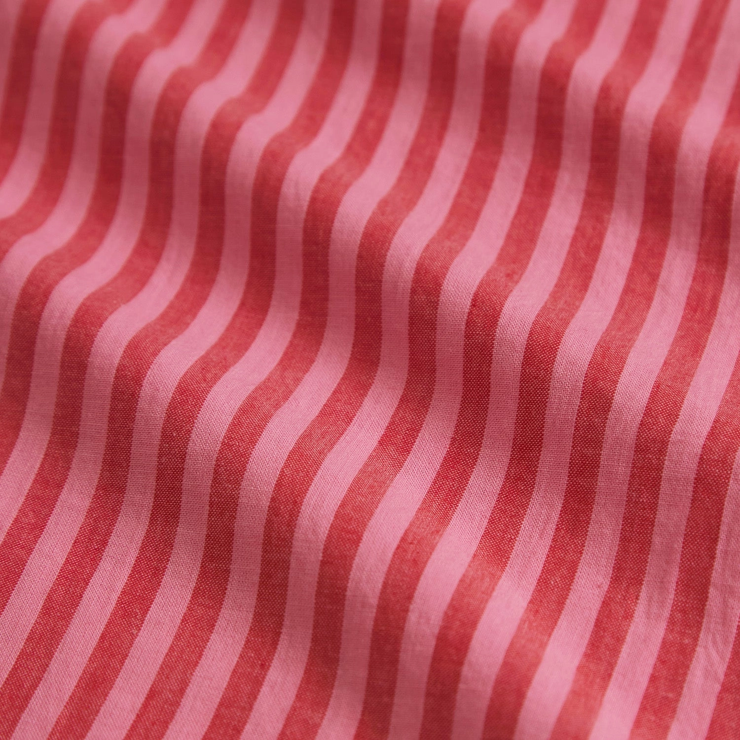 Cordell Cotton Pillowcase Set - Scarlet