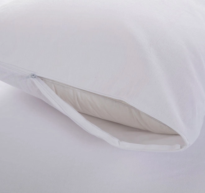 Deluxe Waterproof Standard Pillow Protector