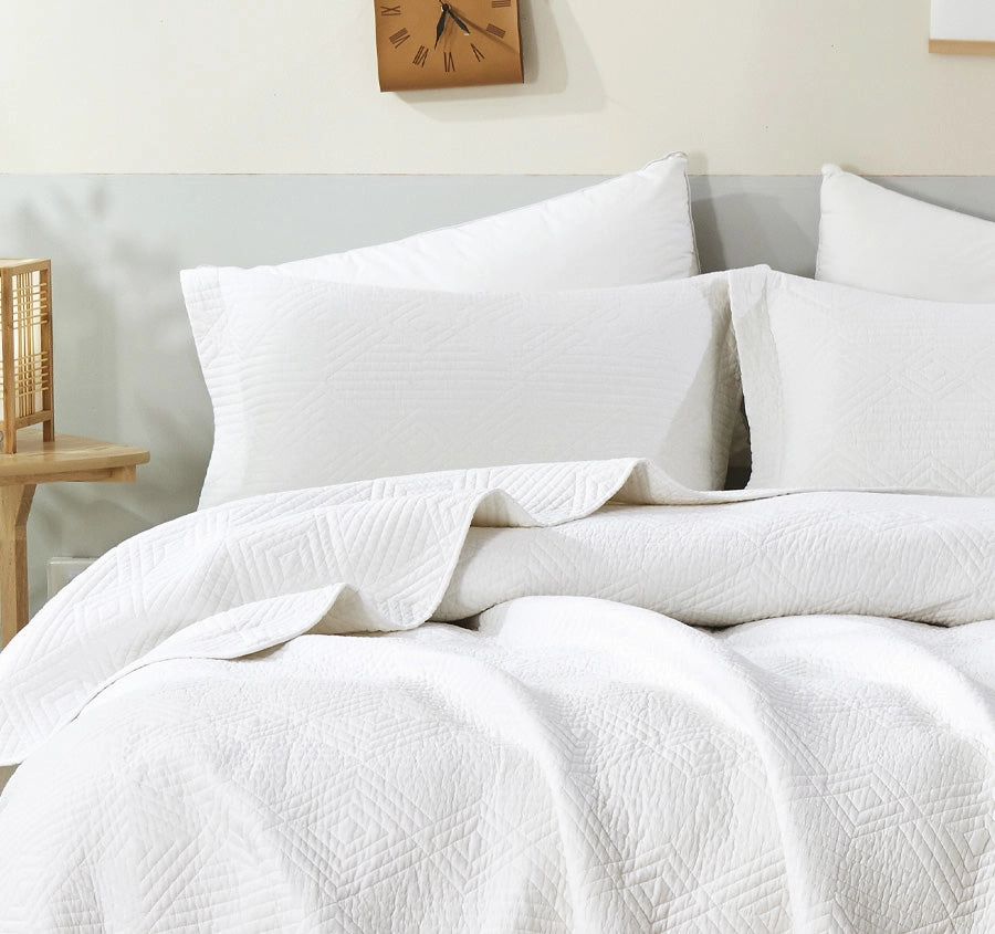 Diamond European Pillowcase White