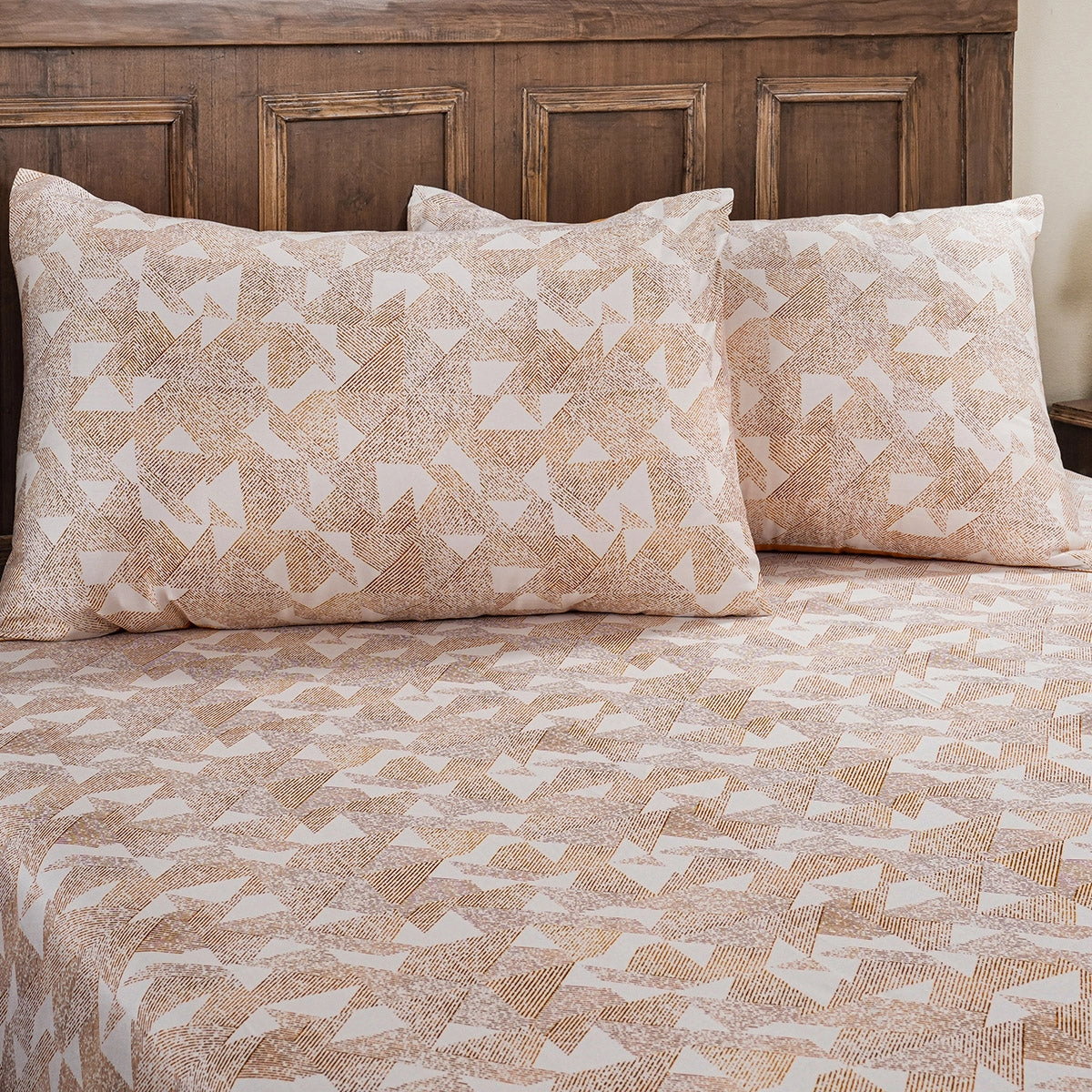 Eclectic Geo Triangle Digital Print 100% Cotton Rust Bed Sheet with Pillow Case