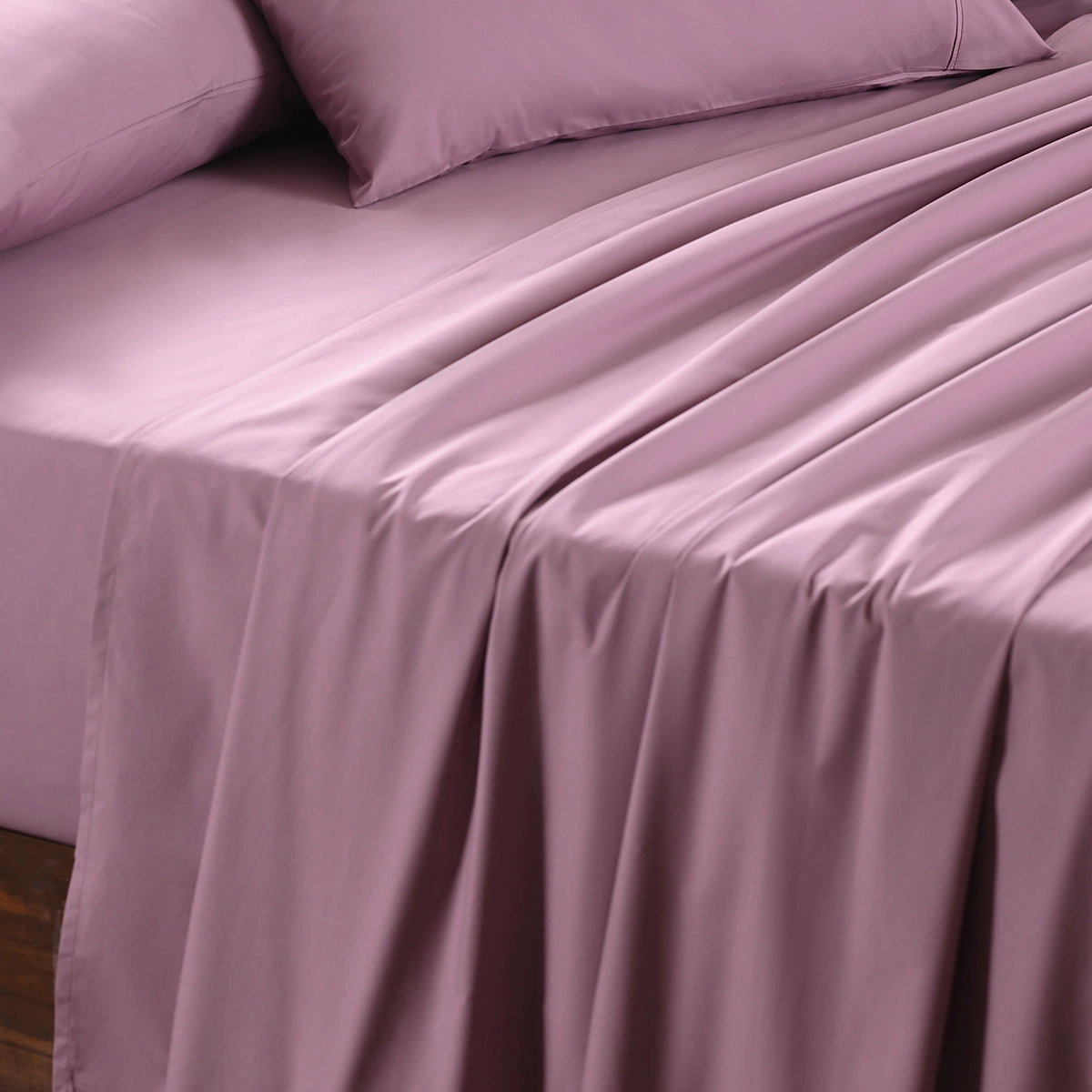 Eden Crisp & Light Weight 100% Cotton Solid Purple Bed Sheet with Pillow Case