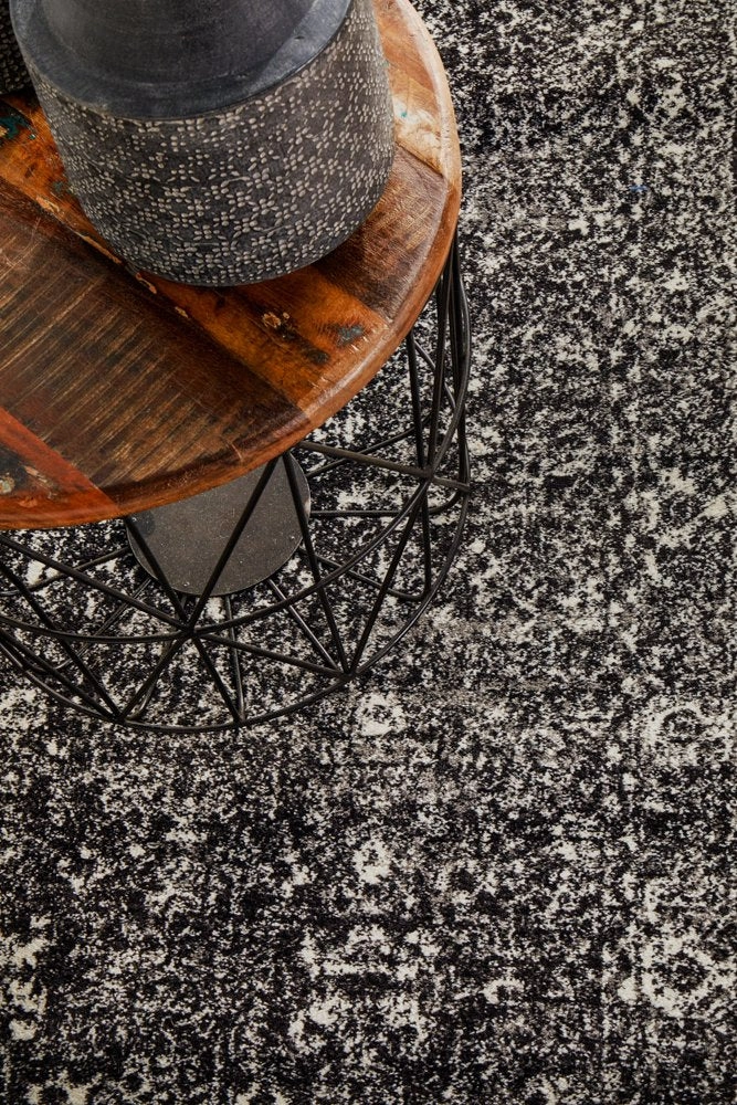Evoke 252 Runner Rug (Charcoal) by Rug Culture