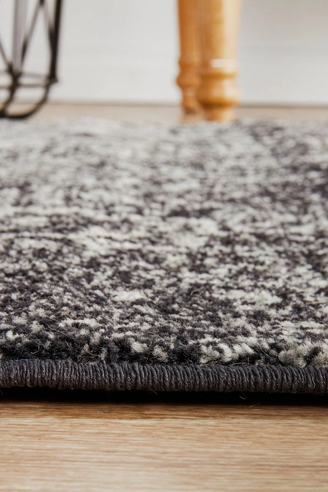 Evoke 253 Runner Rug (Charcoal) by Rug Culture