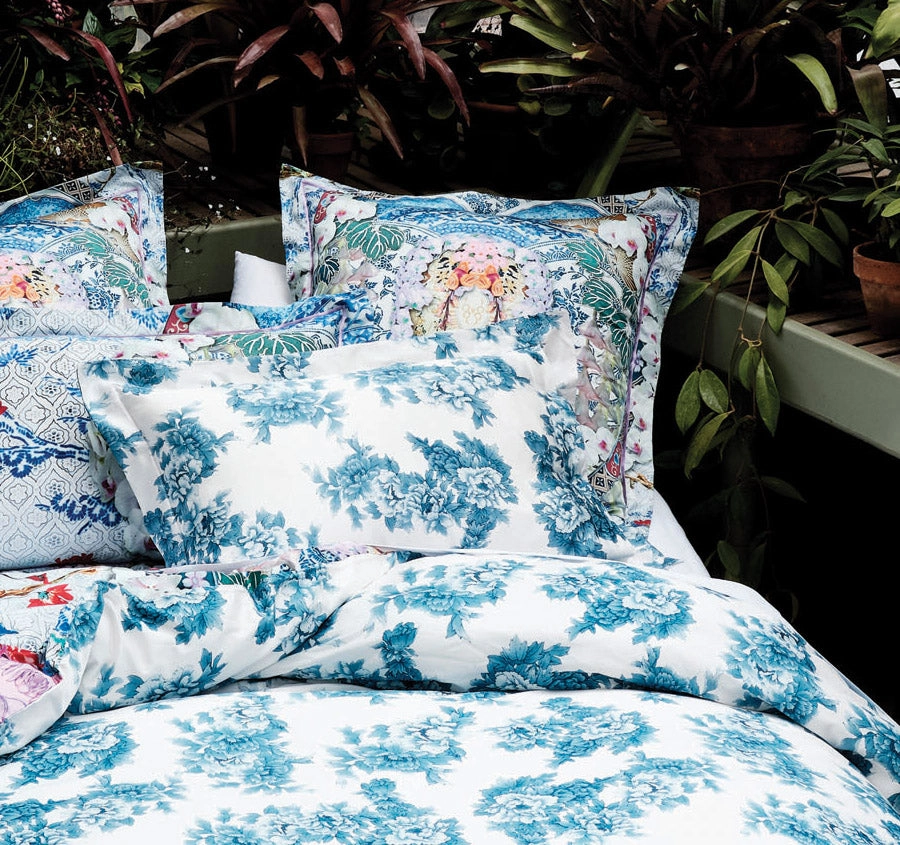 Geisha Gateway European Pillowcase Blue