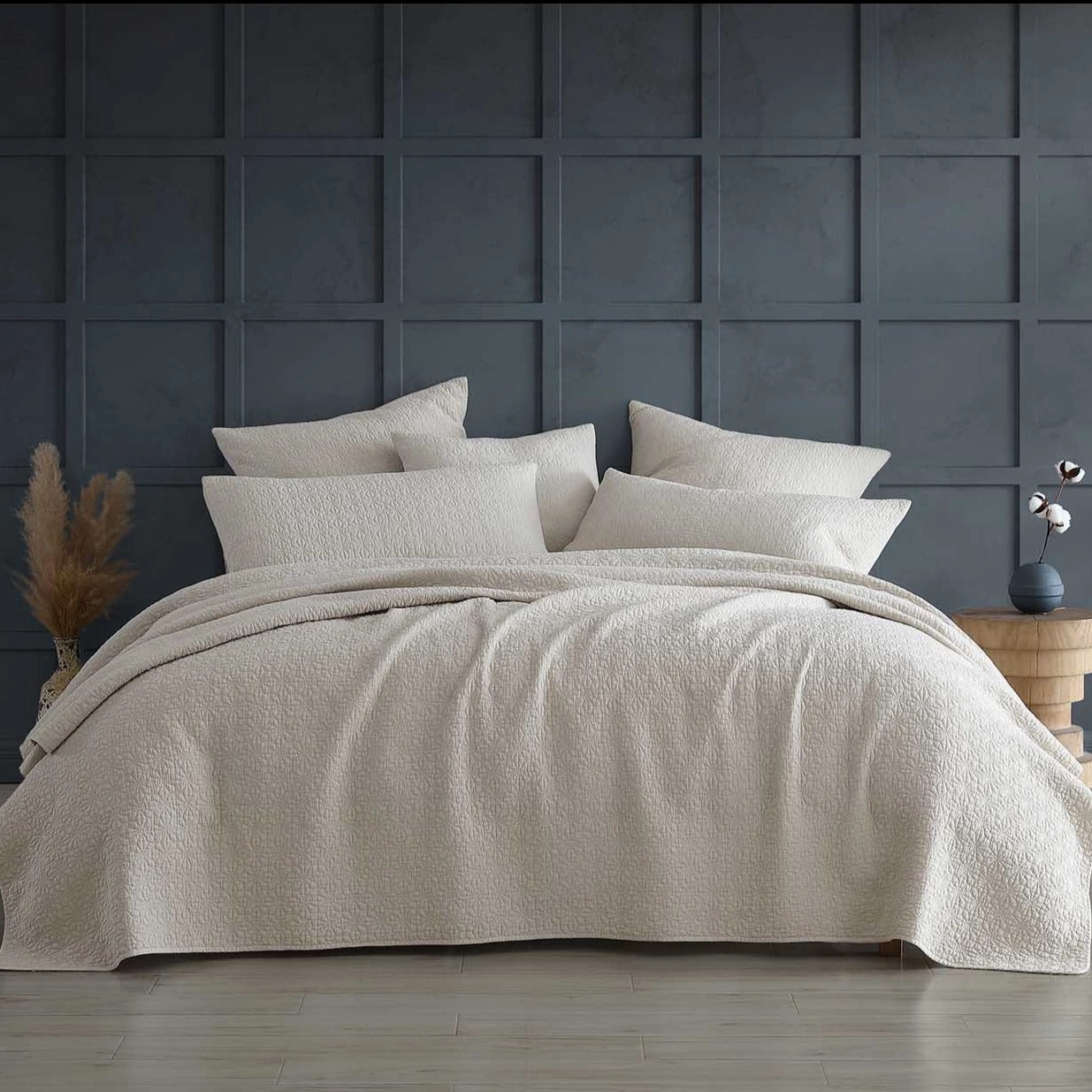 Kayo Linen Coverlet by Logan & Mason Platinum