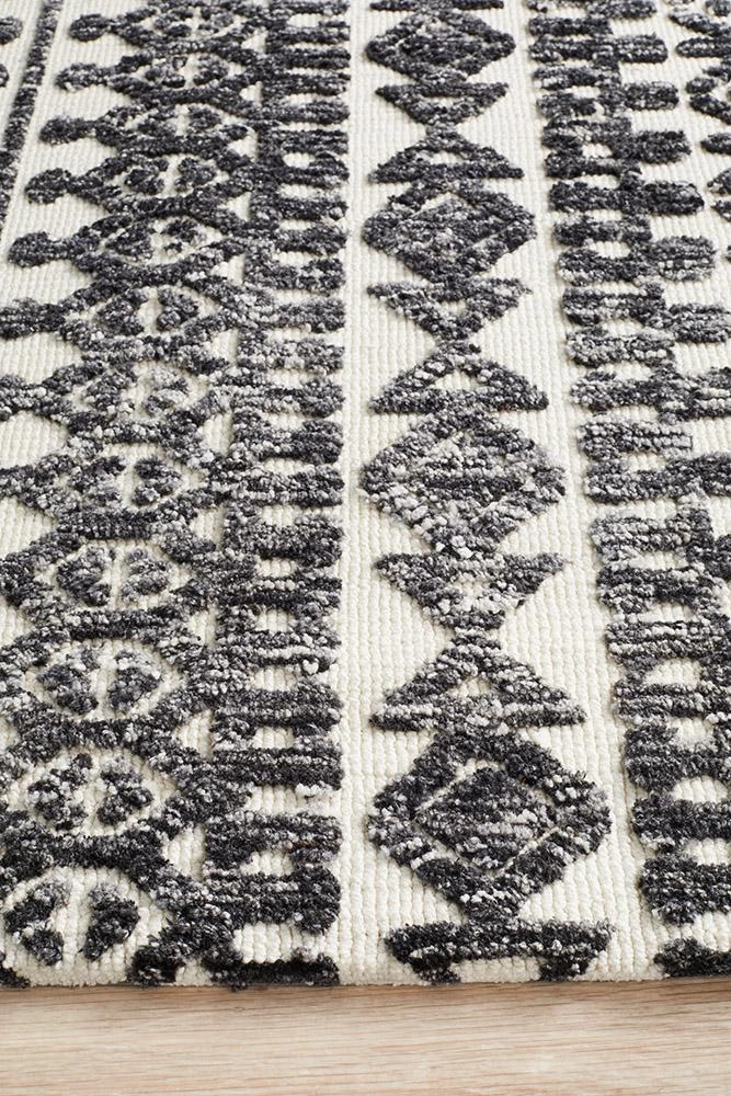 Levi 363 Rug (Ivory Black) by Rug Culture