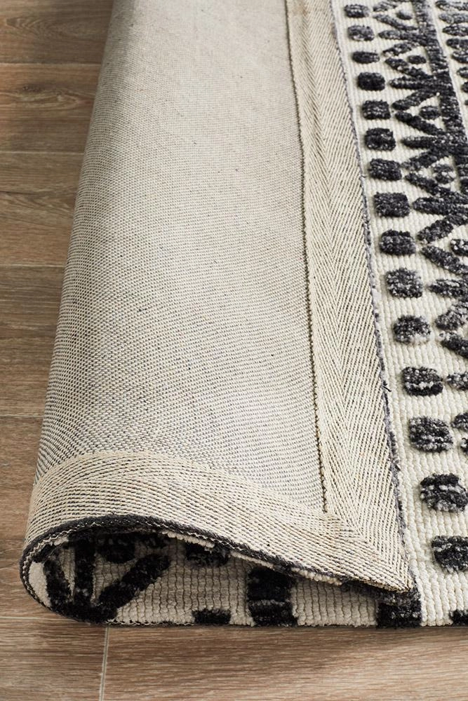 Levi 363 Rug (Ivory Black) by Rug Culture
