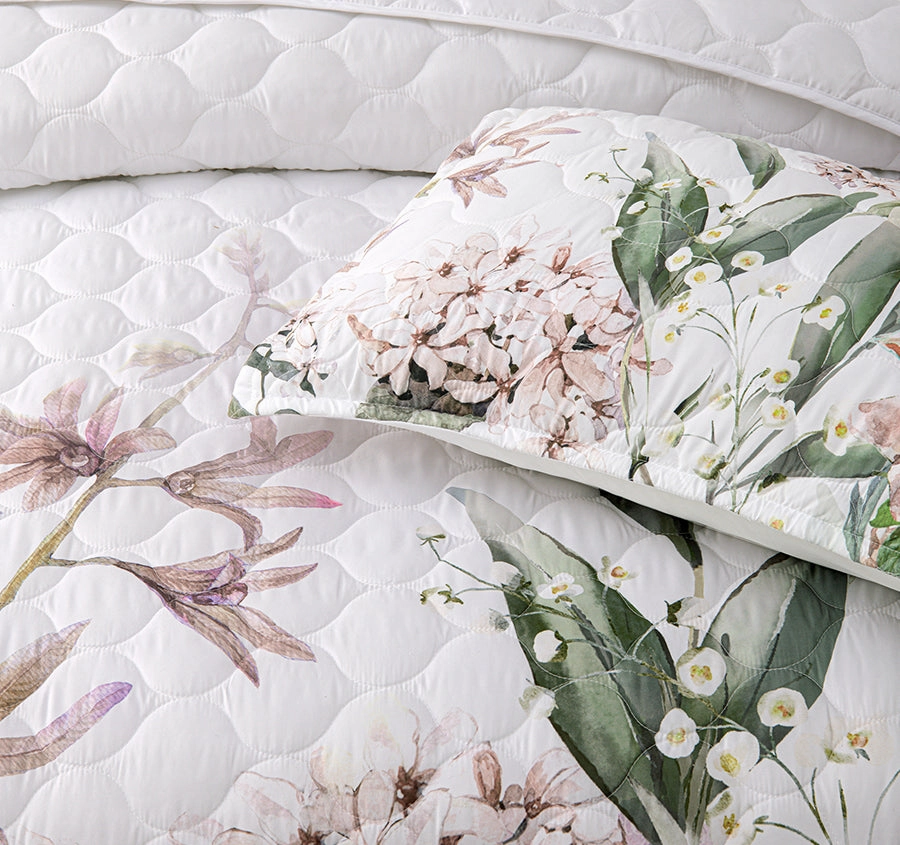 Lorna Bedspread Set Range White