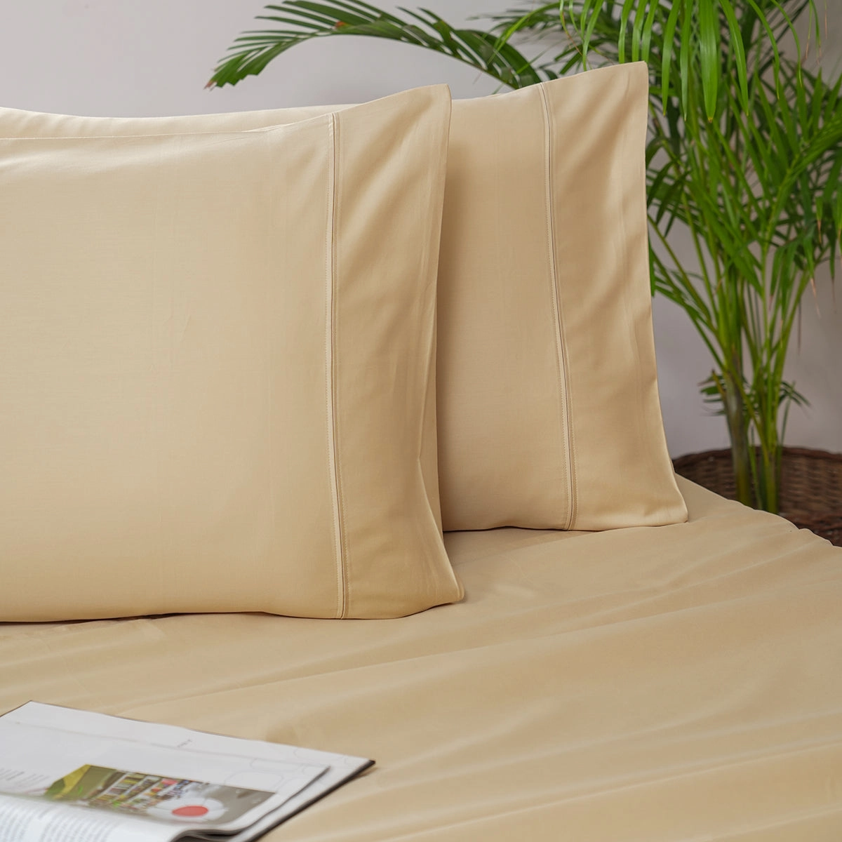 Melina Plain 100% Cotton Extra Soft & Luxurious Bed Sheet with Pillow Case
