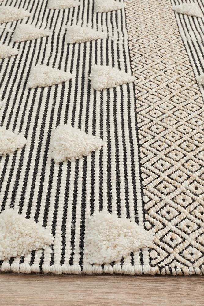 Miller 733 Rug (Ivory) by Rug Culture