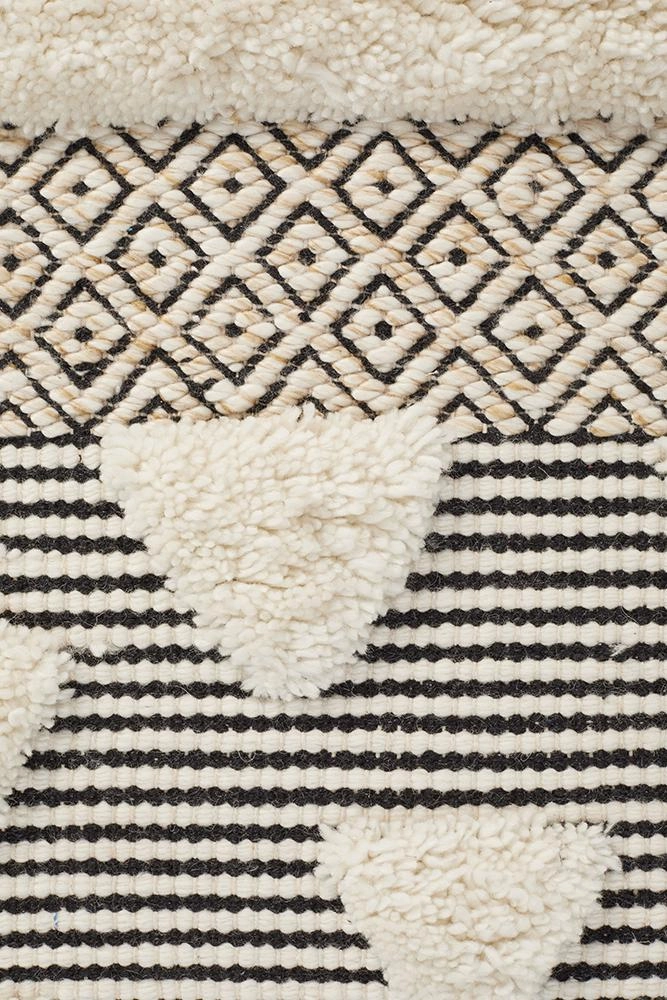 Miller 733 Rug (Ivory) by Rug Culture