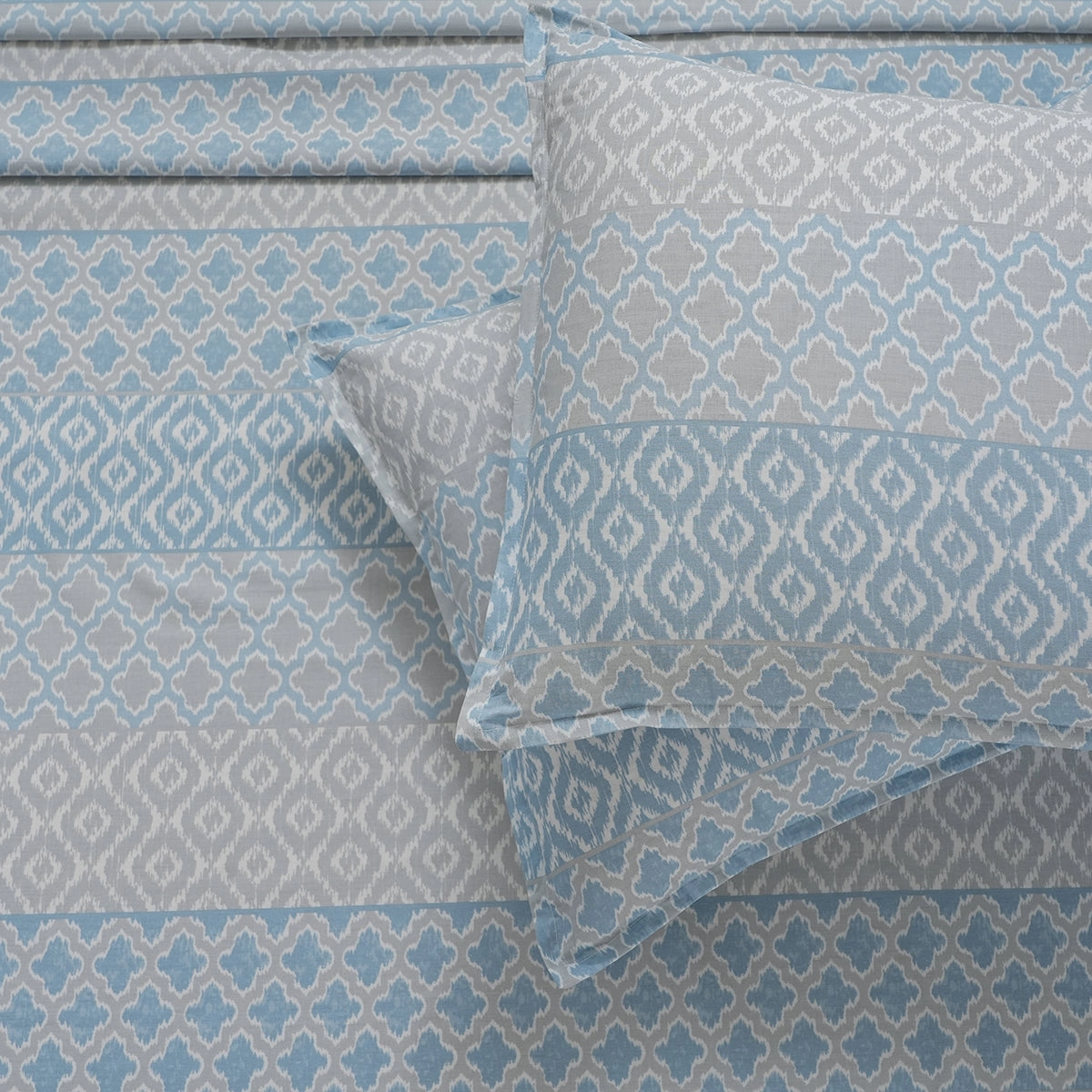 Optimist Bloom 100% Cotton Printed Bed Sheet with Pillow Case