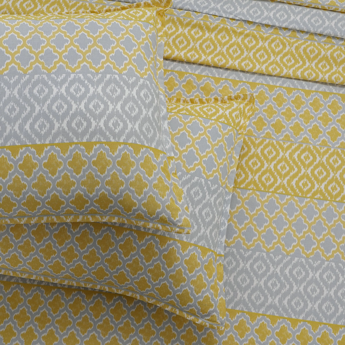 Optimist Bloom 100% Cotton Printed Bed Sheet with Pillow Case