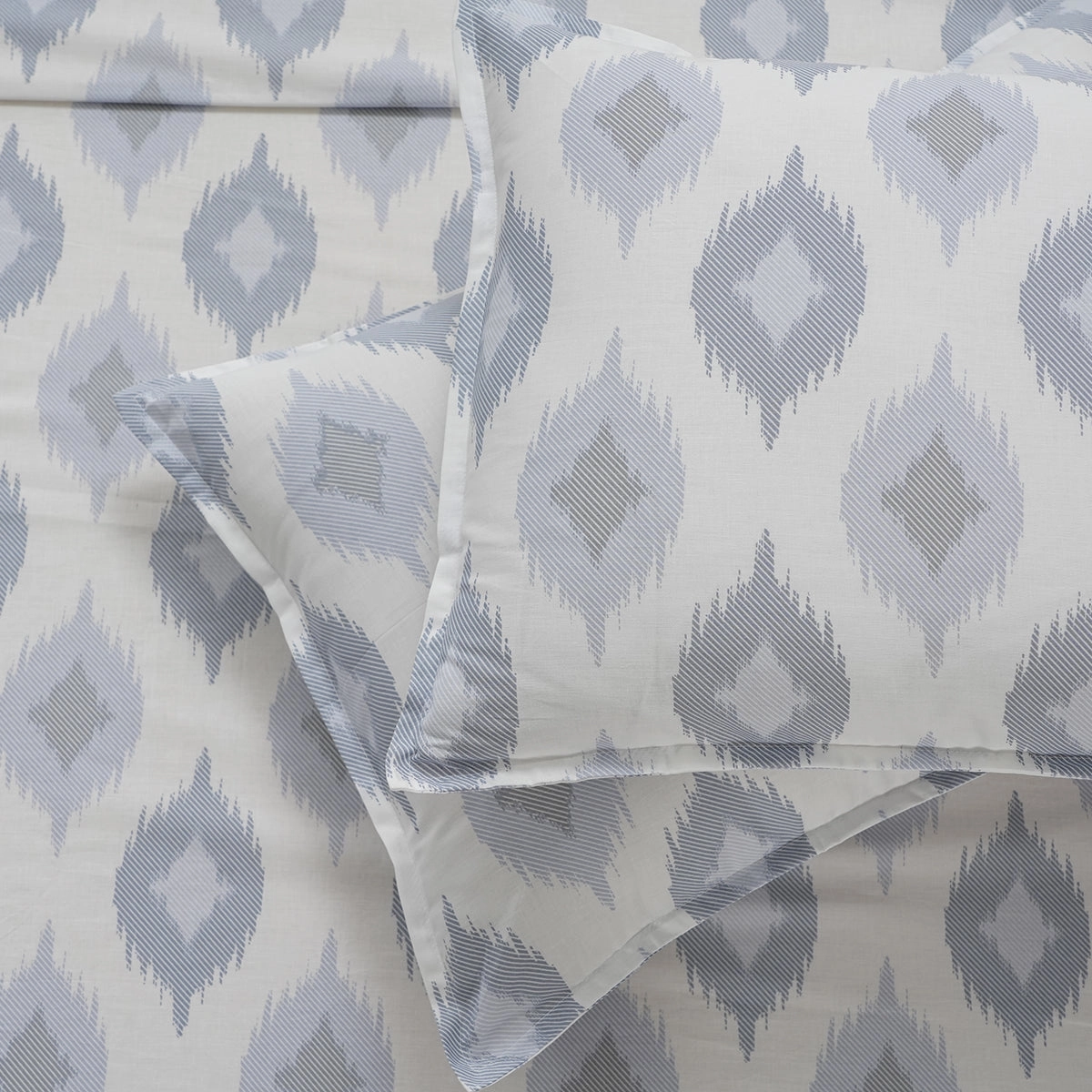 Optimist Bloom 100% Cotton Printed Bed Sheet with Pillow Case