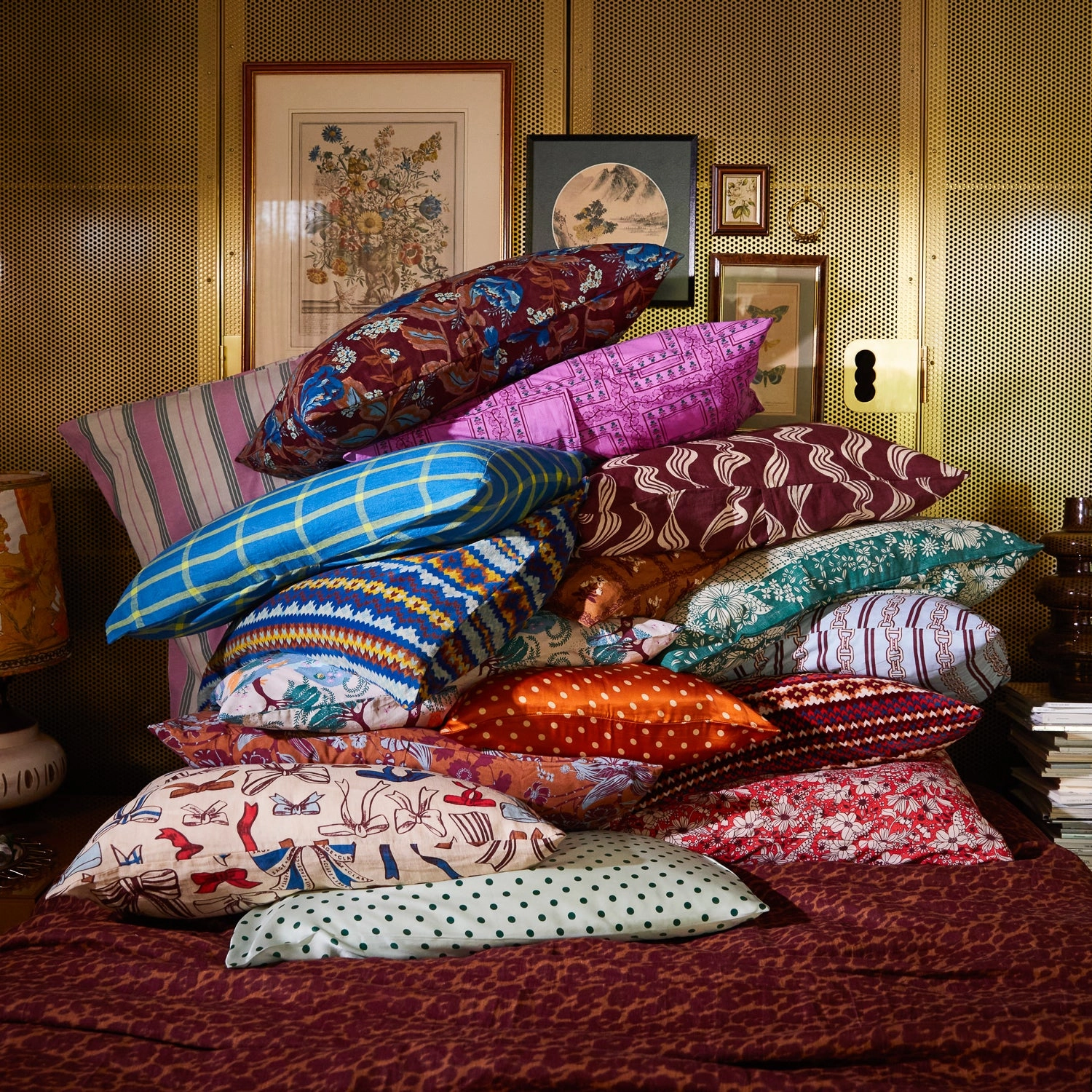 Orson Cotton Pillowcase Set - Fuchsia