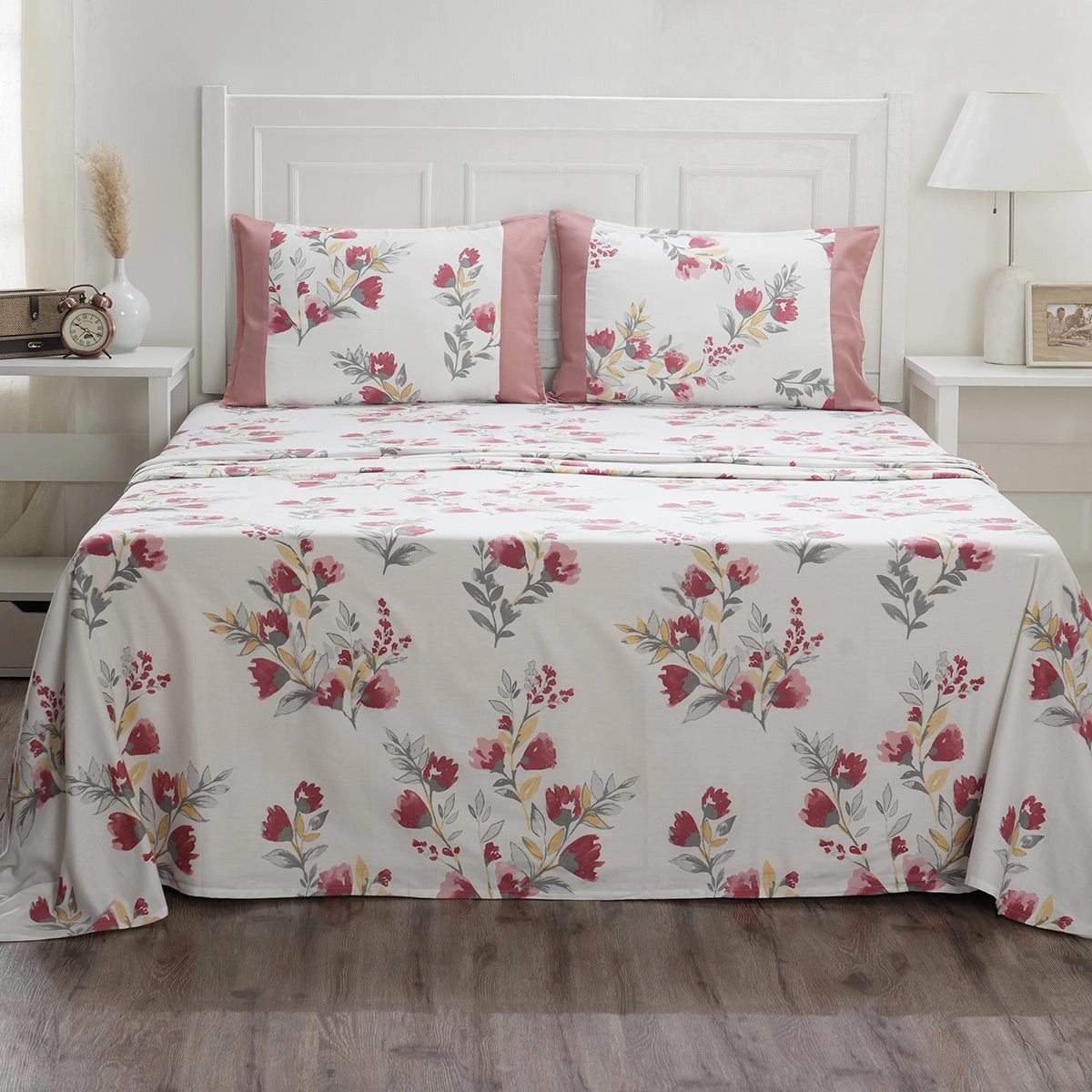Royal Botanic Floral Leaves Print 200 TC  Multi 100% Cotton Bed Sheet With Pillow Case