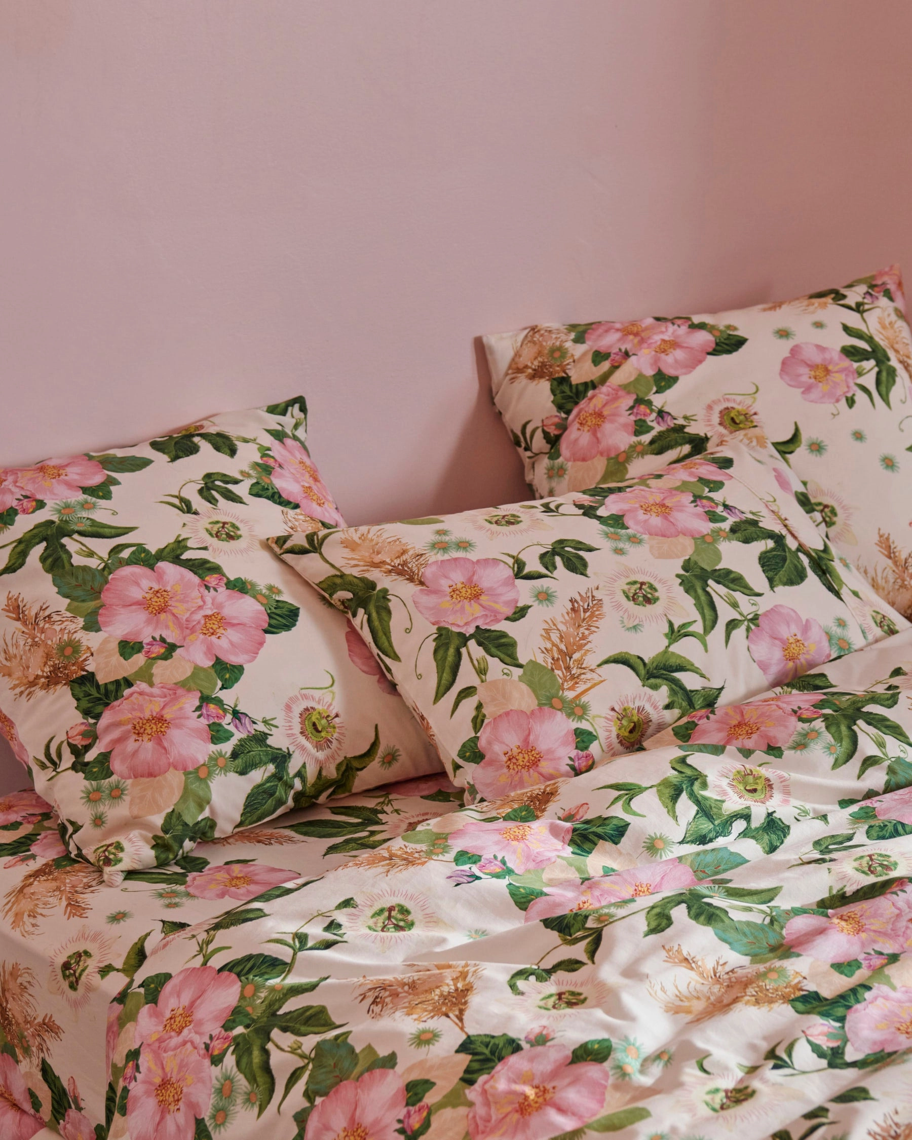 Sunday Stroll Organic Cotton Pillowcases