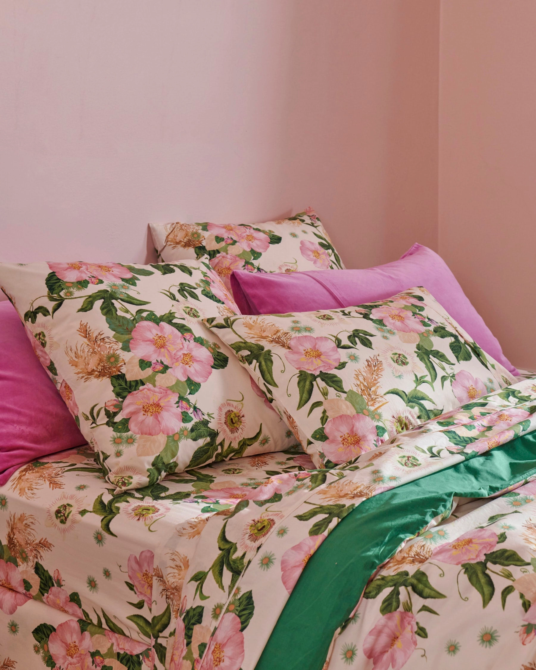 Sunday Stroll Organic Cotton Pillowcases