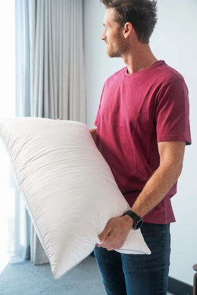 USA Standard Size Medium Density Pillow 98-99% White Premium Hand Select Polish Goose Down German Batiste TE270